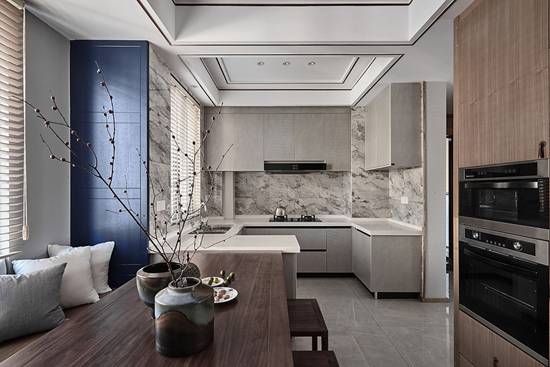 原木家具+水墨元素，完美打造170㎡新中式家居，看一眼就会爱上！
